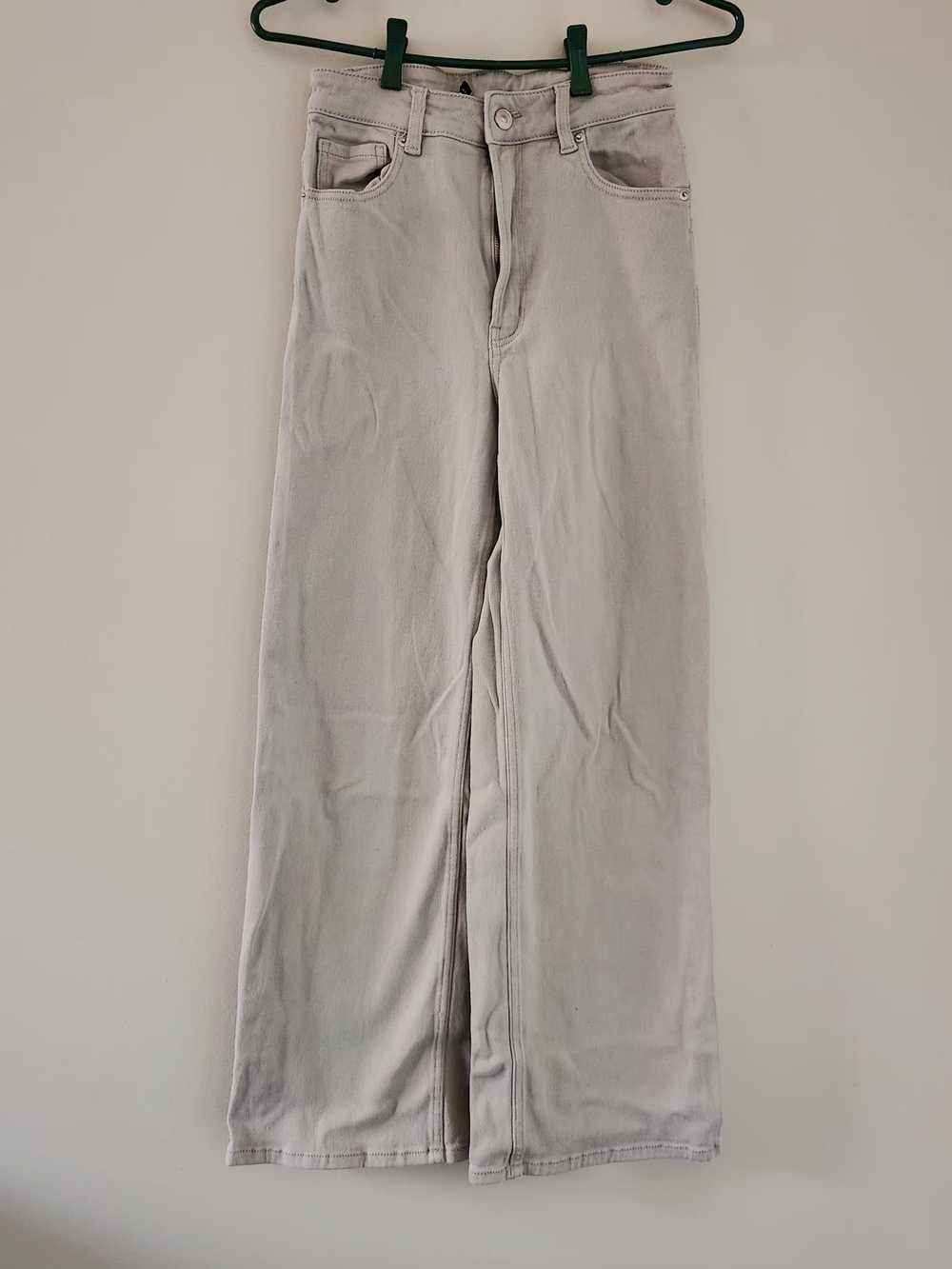 Divided Wide-Leg Jeans in Pale Taupe